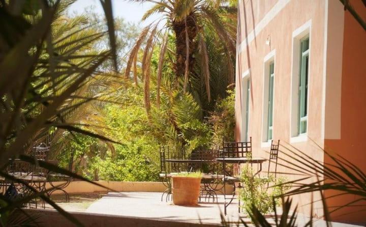 Au Jardin De Tamnougalt Hotel Agdz Kültér fotó